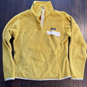 Patagonia women’s quarter zip Synchilla fleece